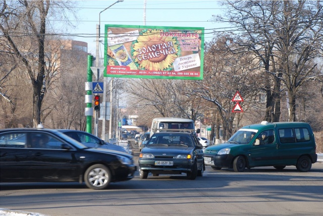 Щит 6x3,  ул. Челюскинцев — ул. Сосюры, Б